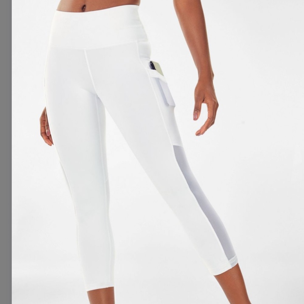 Fabletics Mila high-rise Capri leggings